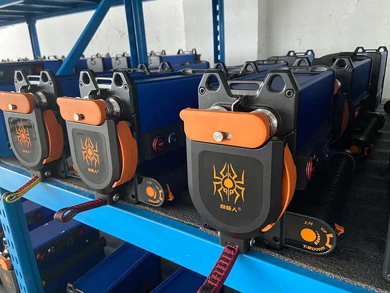 Ascendedor eléctrico (hasta 150 kg de carga)